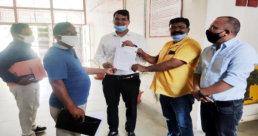 पुरानी किताबों के संग्रह से होगा पर्यावरण संरक्षण, जीपीए ने उठाई अहम मांग पुरानी किताबों के संग्रह से होगा पर्यावरण संरक्षण, जीपीए ने उठाई अहम मांग